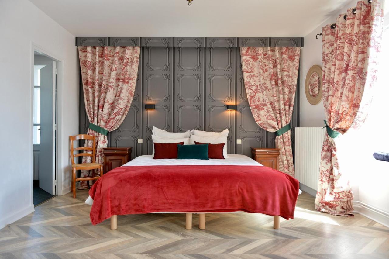 La Domerie - Maison D'Hotes Hotell Aubrac Exteriör bild