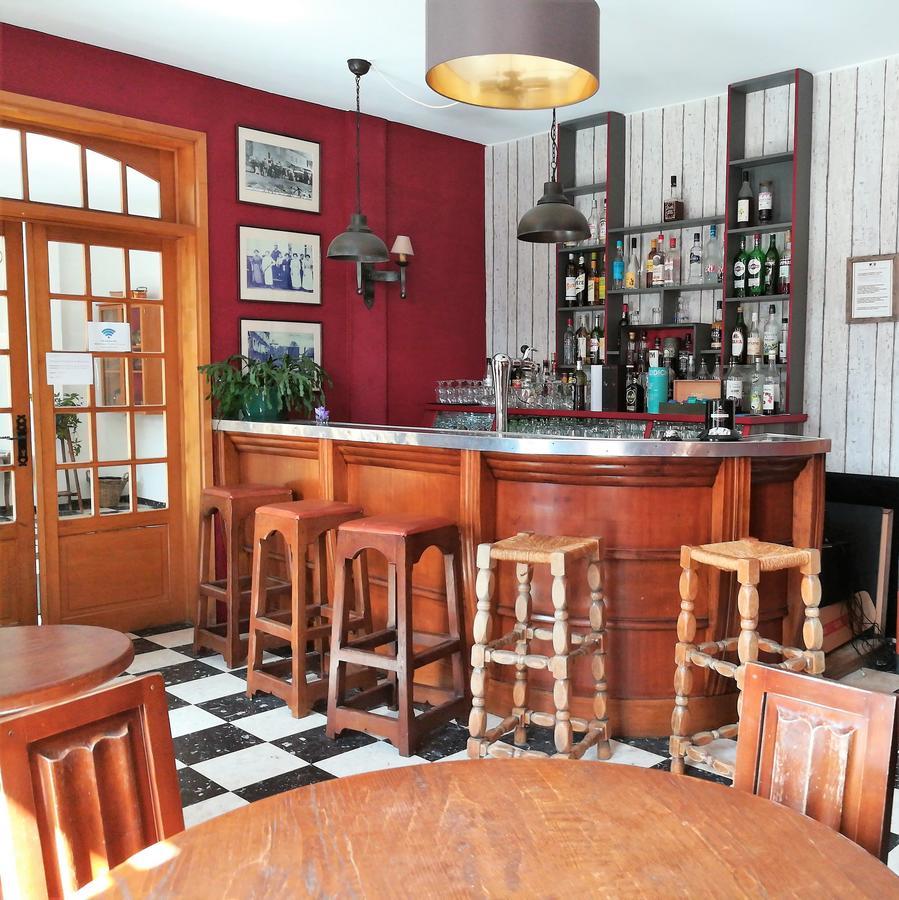 La Domerie - Maison D'Hotes Hotell Aubrac Exteriör bild